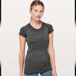 Lululemon Swiftly Tech Short Sleeve Crew *20Y Collection Size 10